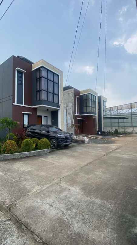 dijual rumah jln cikunir raya jakamulya