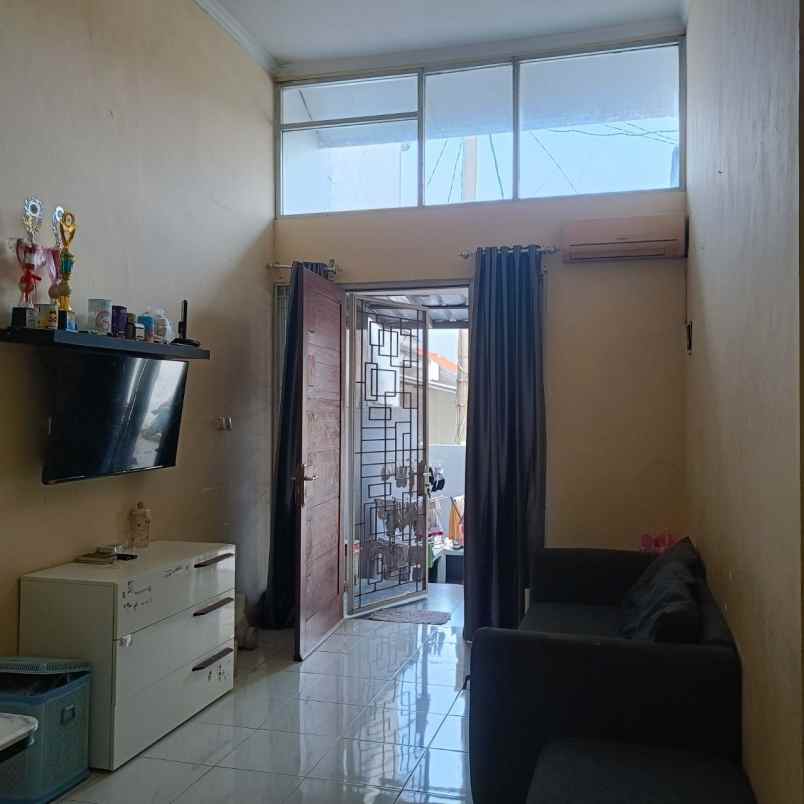 dijual rumah jln paus raya jati kramat