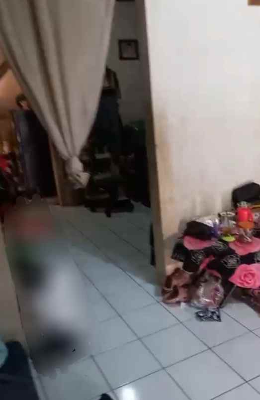 dijual rumah jln pondok cabe 3