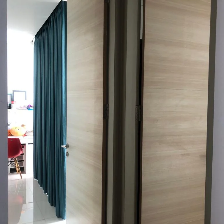 dijual rumah jln raya karang tengah