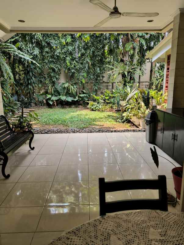 dijual rumah jurangmangu barat