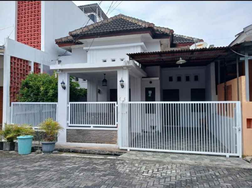 dijual rumah kalitirto