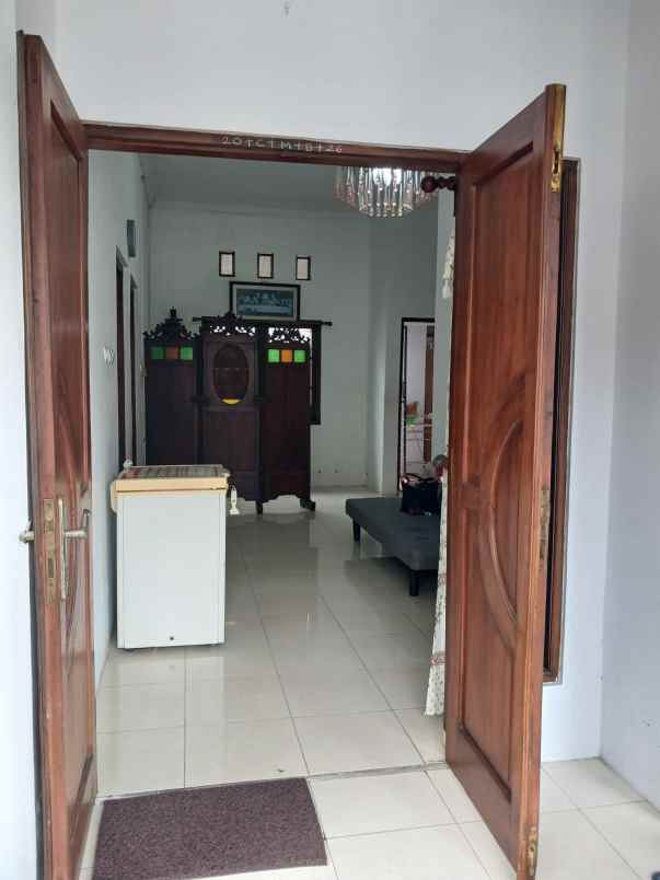 dijual rumah kalitirto