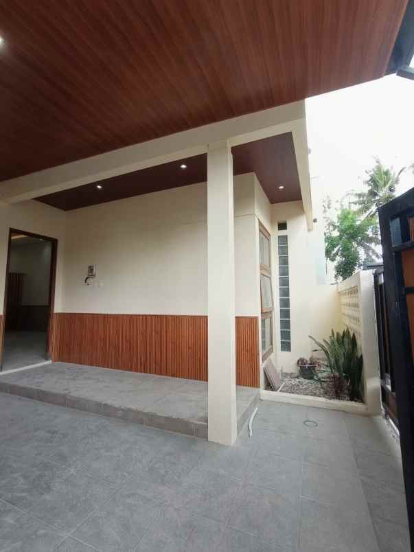 dijual rumah kaliurang km 12