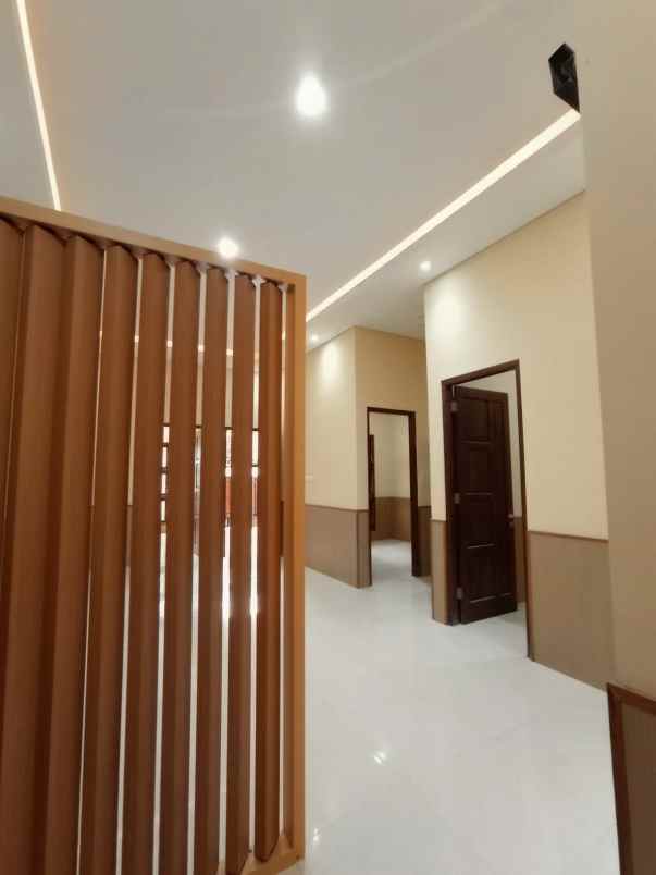dijual rumah kaliurang km 12