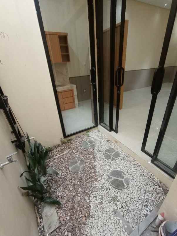 dijual rumah kaliurang km 12