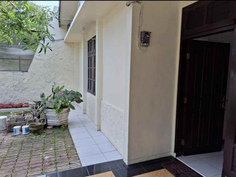 dijual rumah kaliwates