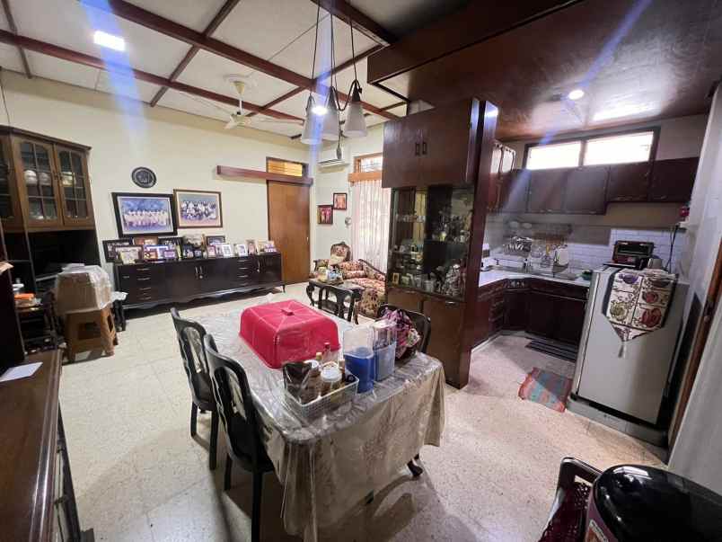 dijual rumah kartini