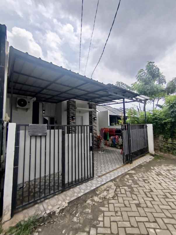 dijual rumah kayugede