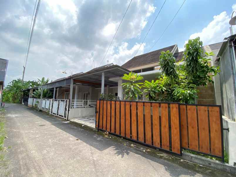 dijual rumah kebondalem kidul prambanan