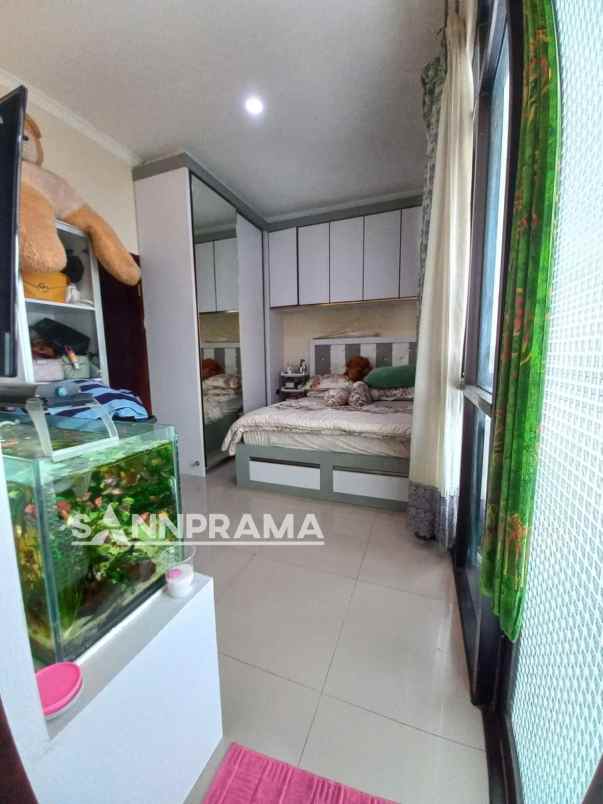 dijual rumah kedaung