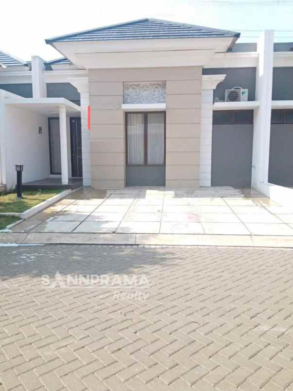 dijual rumah kedaung