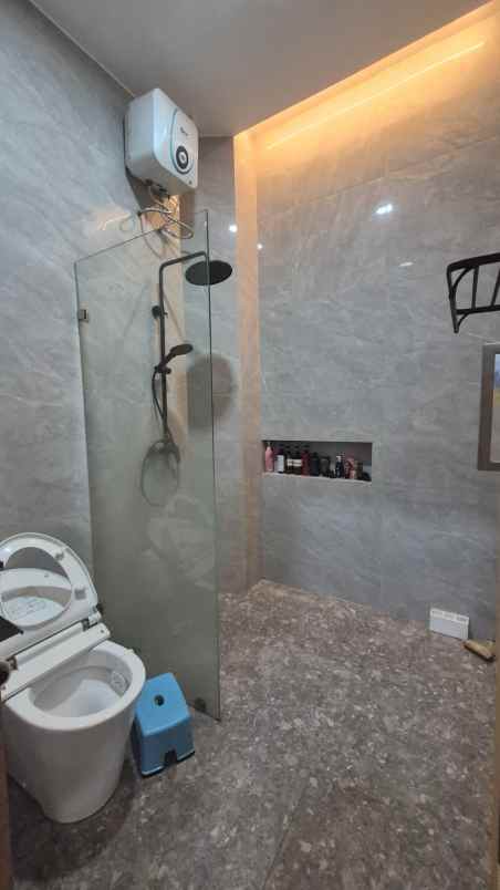 dijual rumah kelapa kopyor kelapa gading