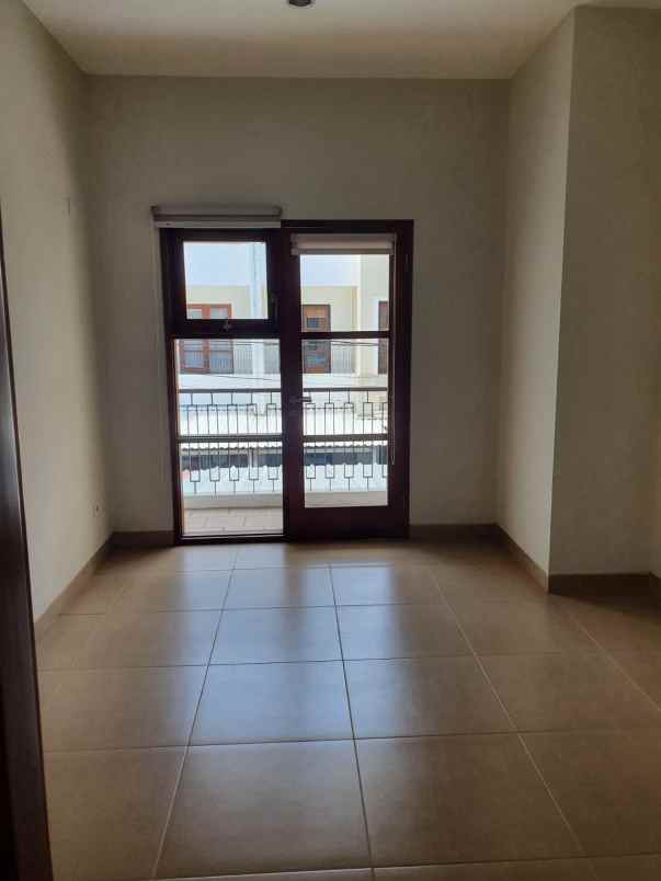 dijual rumah kelapa tiga kebagusan jaksel