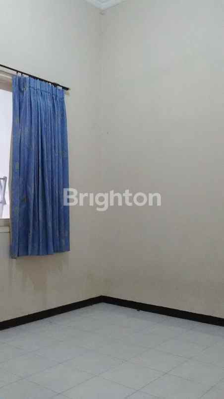 dijual rumah kenjeran