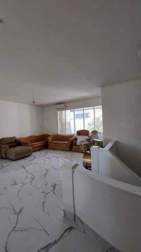 dijual rumah kertajaya indah