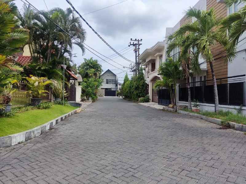 dijual rumah klampis semolo barat