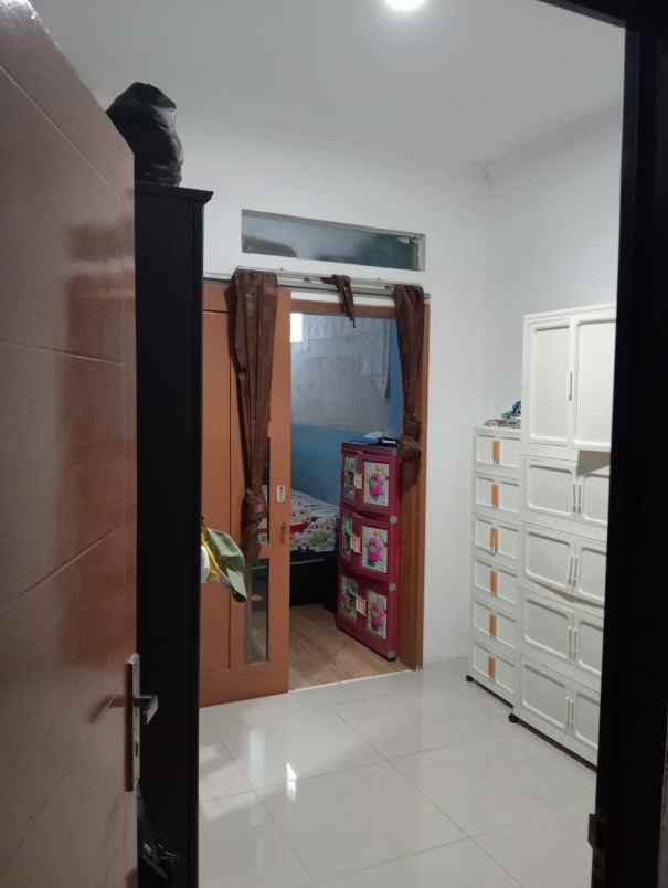 dijual rumah komplek baturaden techno