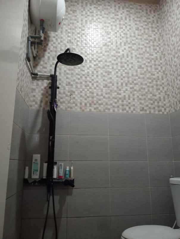 dijual rumah komplek baturaden techno