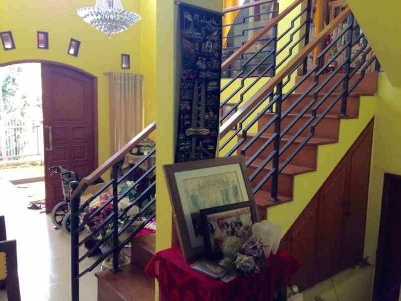 dijual rumah komplek cipta graha kel