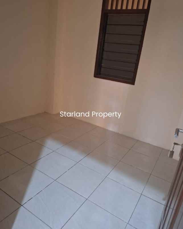 dijual rumah komplek deplu pondok aren