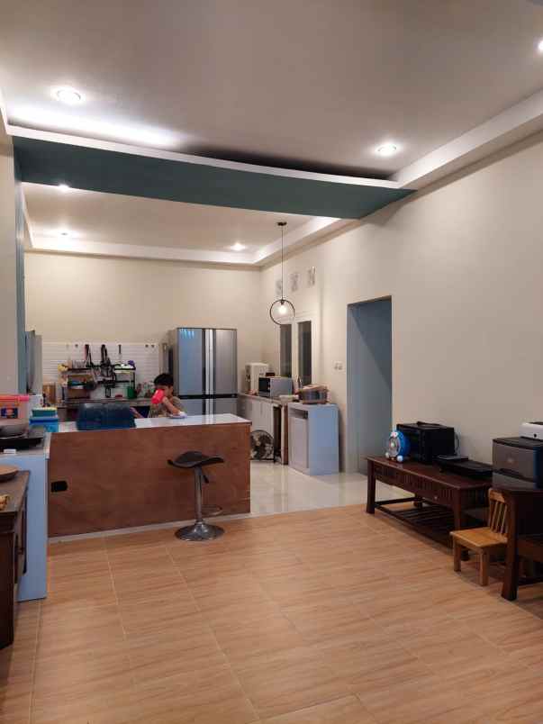 dijual rumah komplek hii kelapa gading