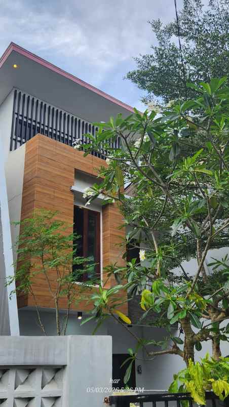 dijual rumah komplek iptn harjamukti