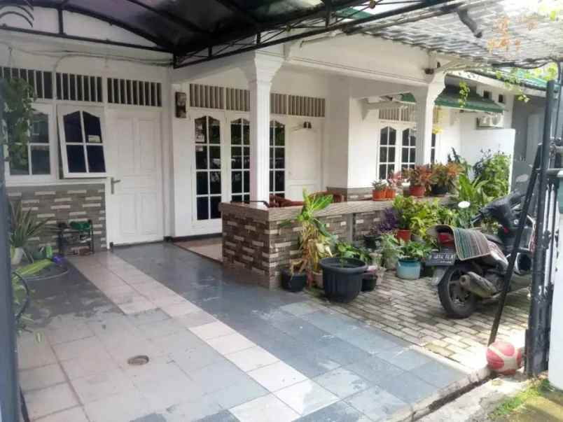 dijual rumah komplek kavling ptb duren