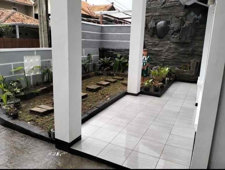 dijual rumah komplek pondok bunga sariwangi