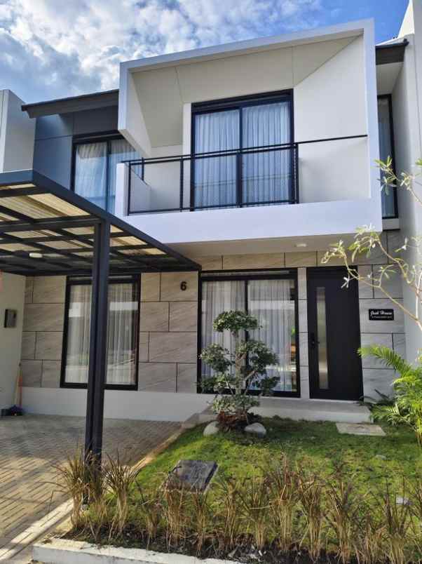 dijual rumah kota baru parahyangan