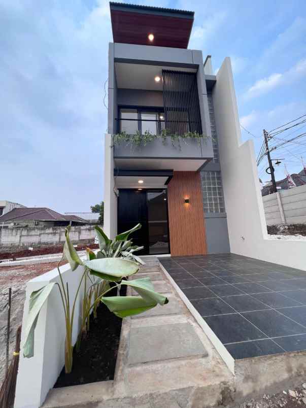 dijual rumah kranggan jatisampurna kota