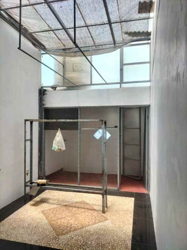 dijual rumah landungsari