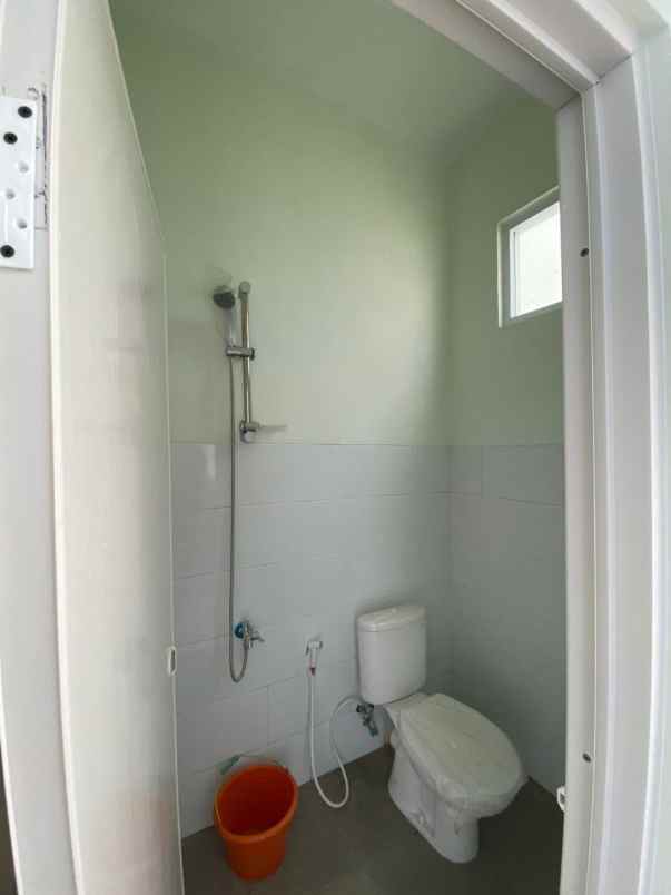 dijual rumah lantai 2 cileunyi bandung timur