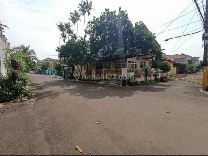 dijual rumah larangan indah