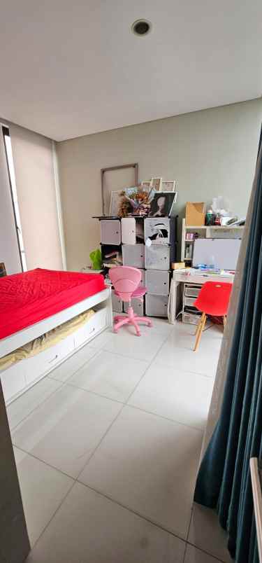 dijual rumah lebak bulus