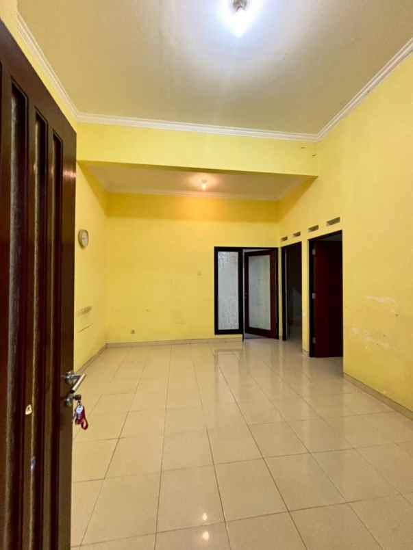dijual rumah lokasi perumahan wagir malang