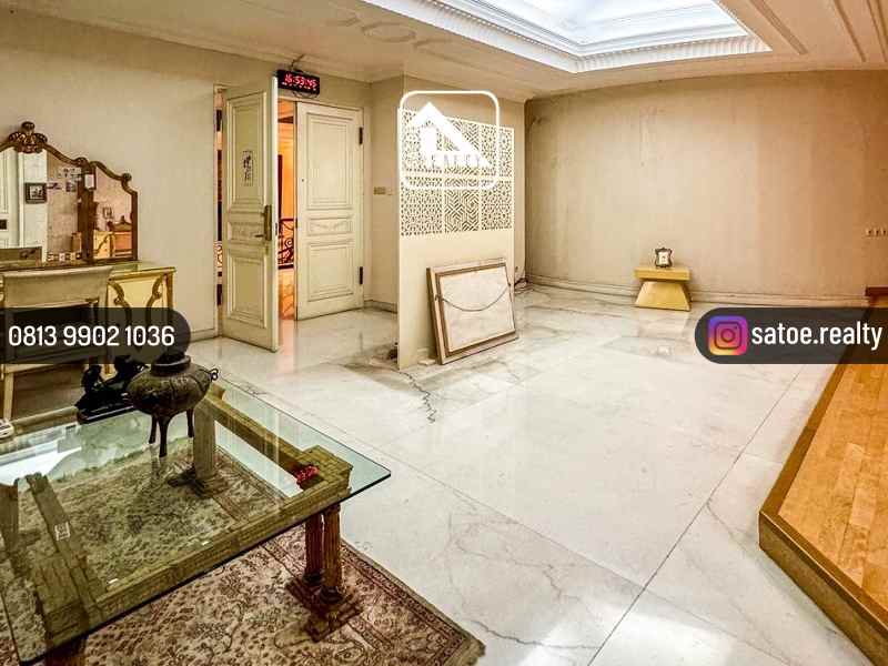 dijual rumah mega kuningan setiabudi