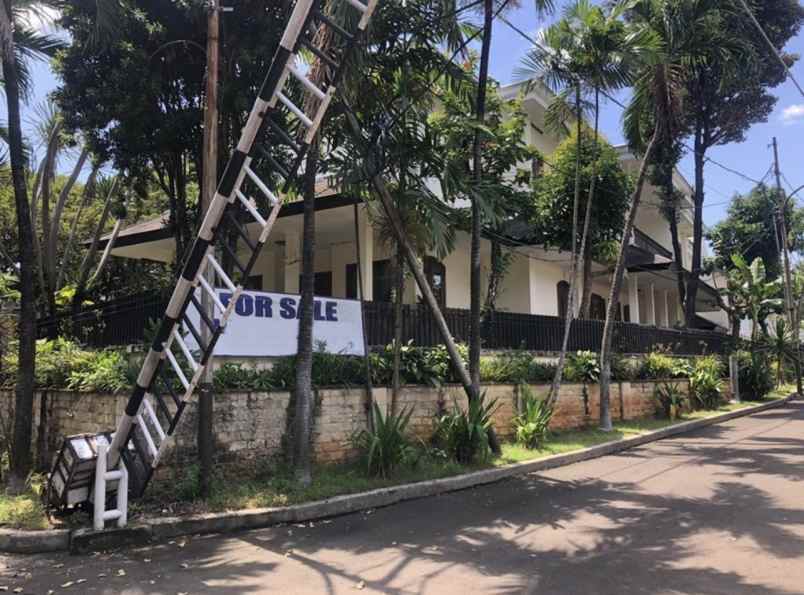 dijual rumah menteri rasuna said