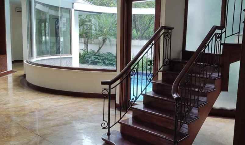 dijual rumah menteri rasuna said