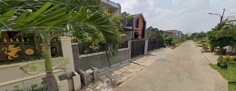 dijual rumah meruya selatan