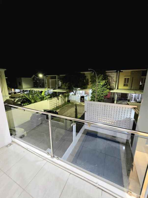 dijual rumah metland cakung