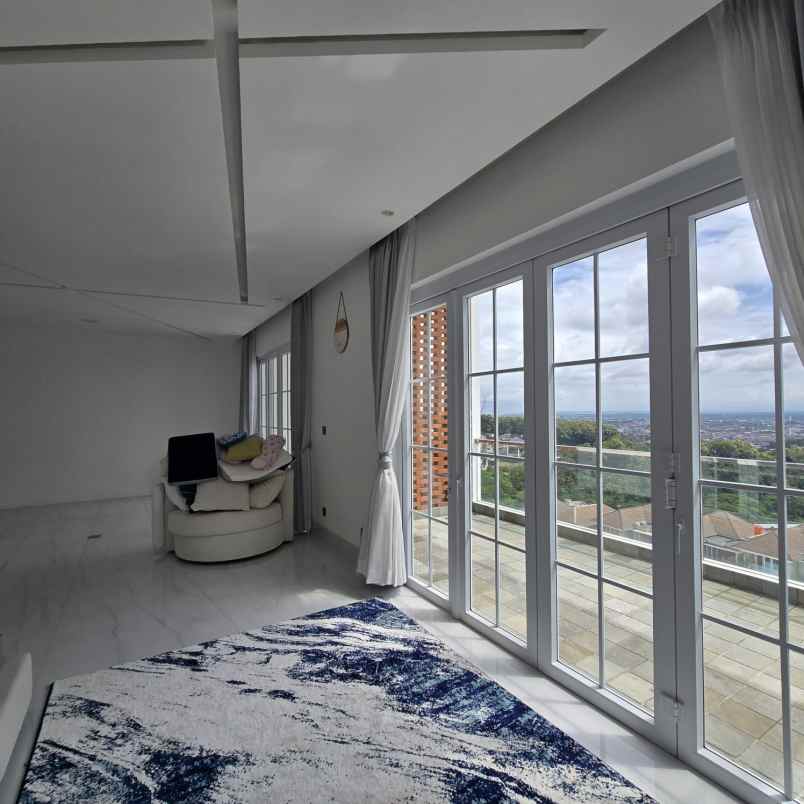 dijual rumah mewah di citra grand semarang