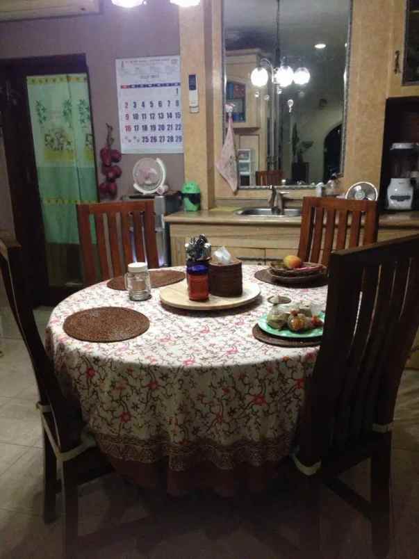 dijual rumah mewah di citra raya jl verdi barat