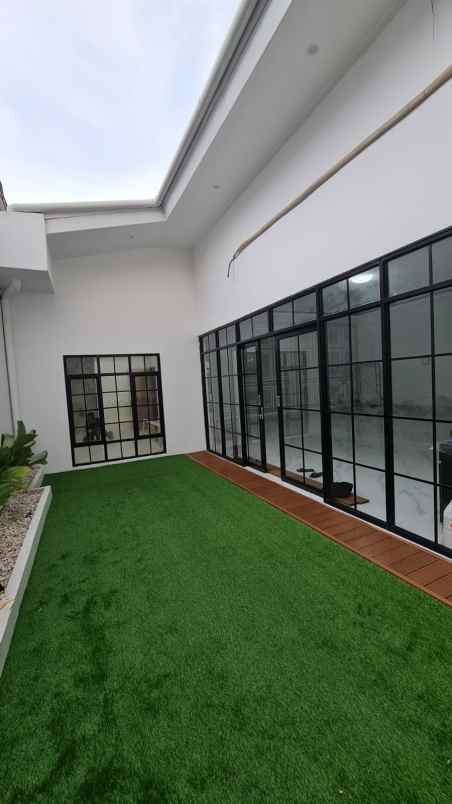 dijual rumah mewah siap huni lokasi sebrang citos