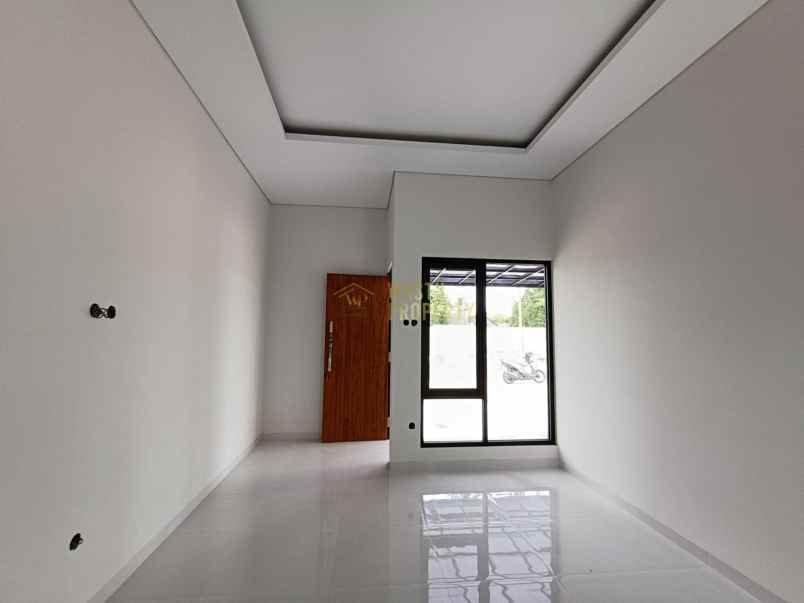 dijual rumah mlati