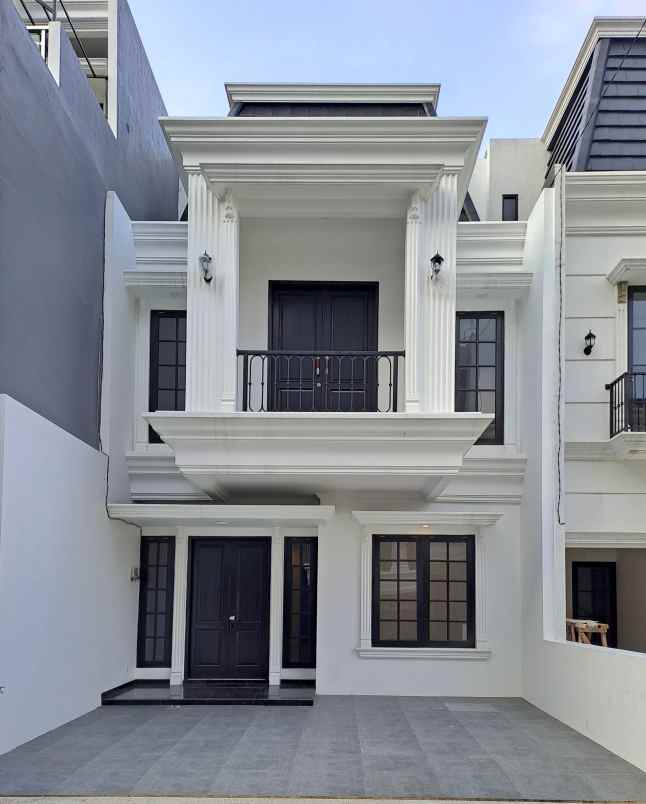 dijual rumah murah siap huni di jagakarsa