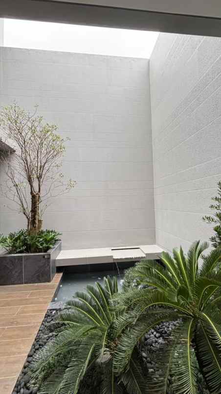 dijual rumah palma grandia