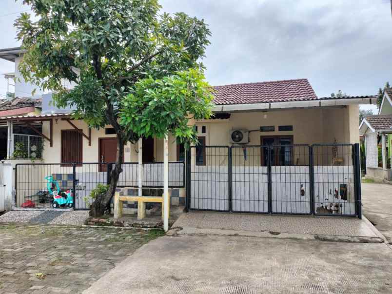 dijual rumah pamulang elok
