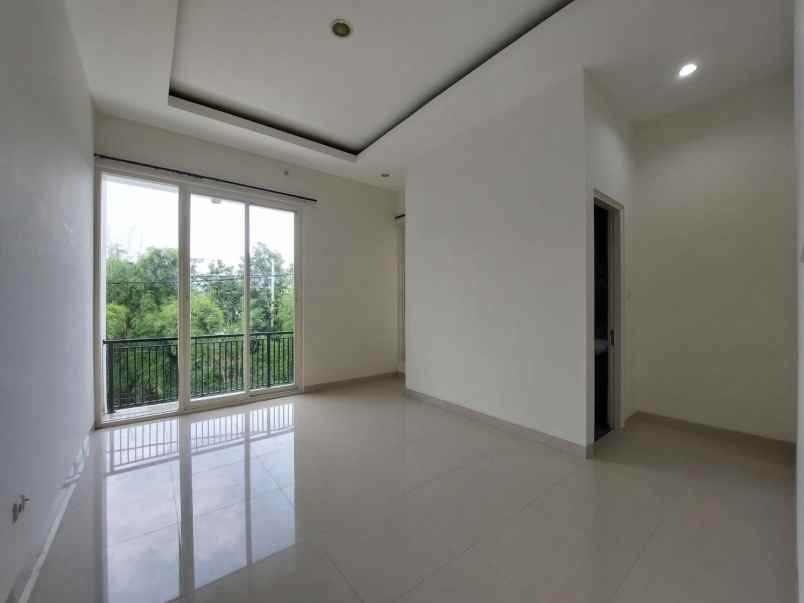 dijual rumah pantai mentari