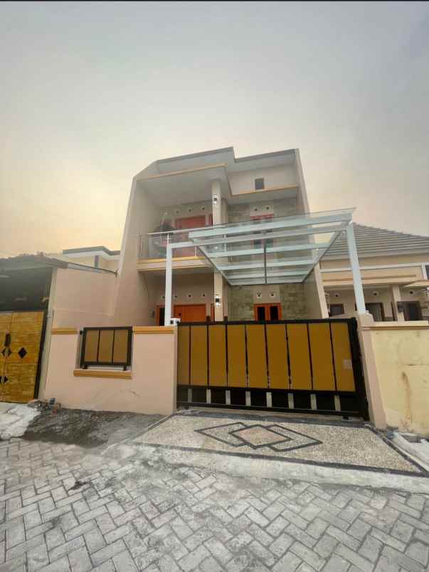 dijual rumah pedurungan